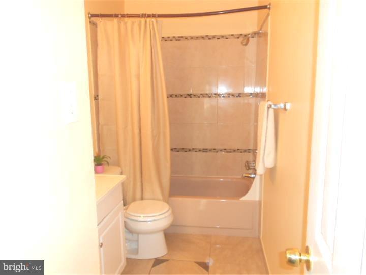 115 Oakmont Road Clementon, NJ 08021 - Photo 16 of 24 Gallery Image 16