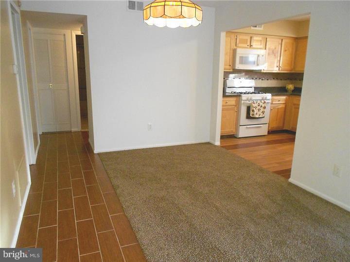 115 Oakmont Road Clementon, NJ 08021 - Photo 8 of 24 Gallery Image 8