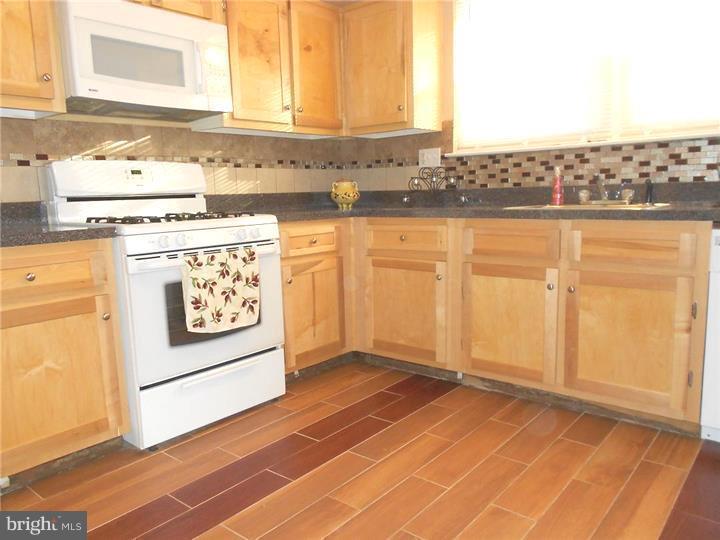 115 Oakmont Road Clementon, NJ 08021 - Photo 9 of 24 Gallery Image 9