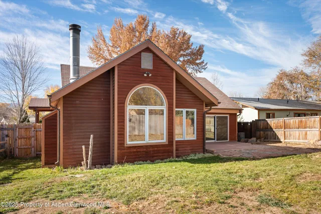 $490,000 | 330 Cottonwood Drive, Silt, CO 81652