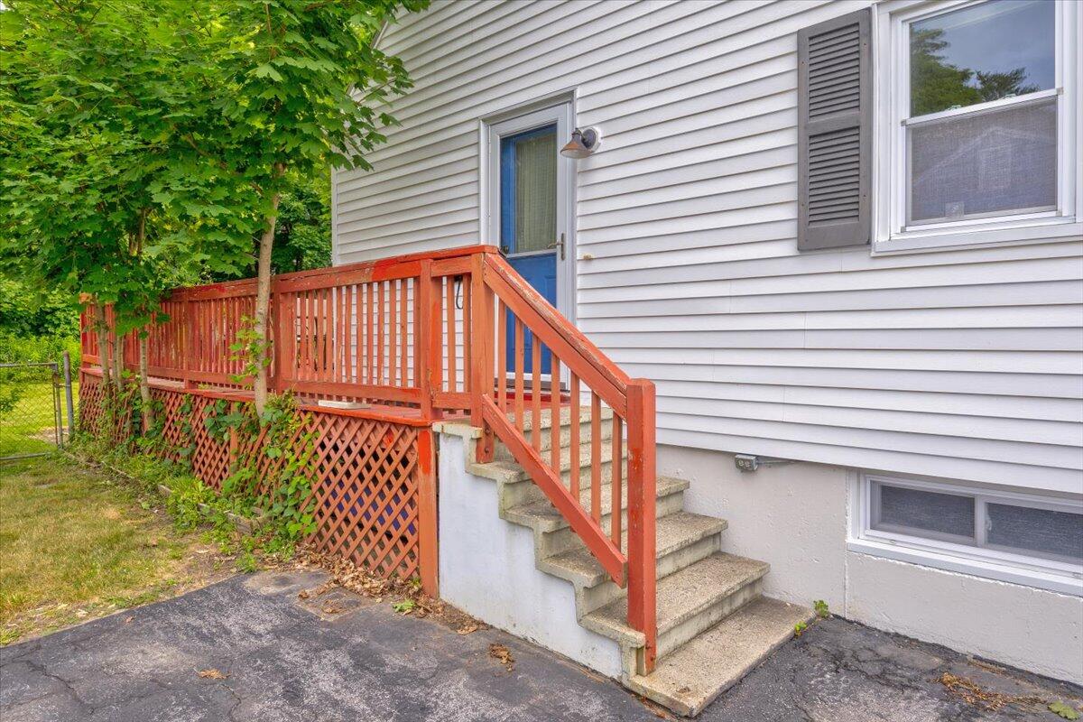 11 Mona Road Portland, ME 04103 - Photo 5 of 41 11 Mona Road