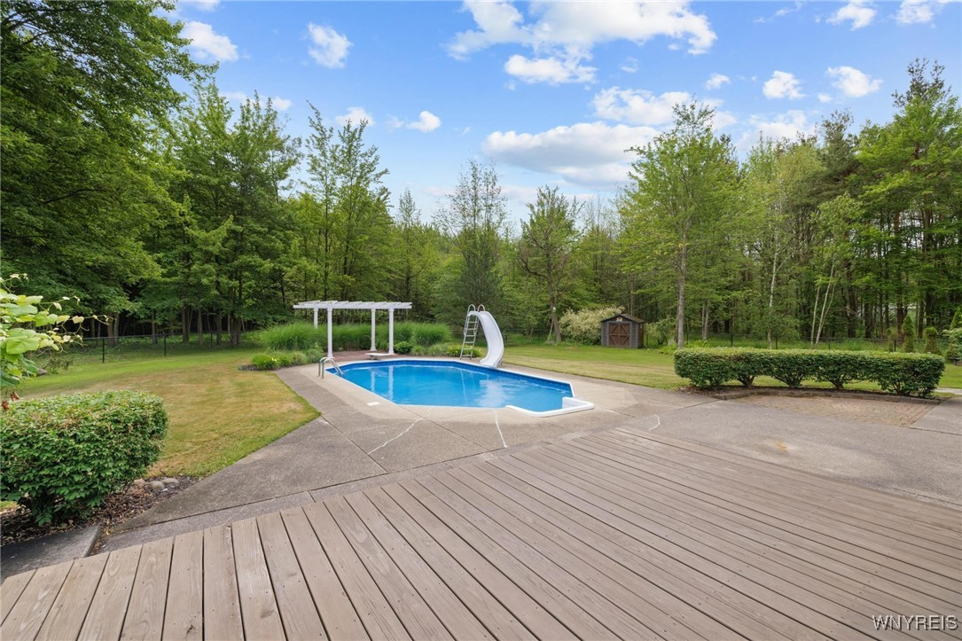 1575 Overhead Road Derby, NY 14047 - Photo 13 of 50 Deck from dining room