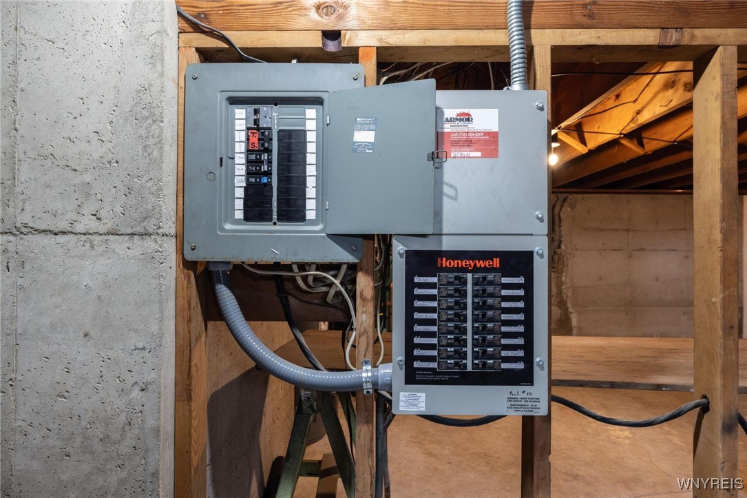 1575 Overhead Road Derby, NY 14047 - Photo 32 of 50