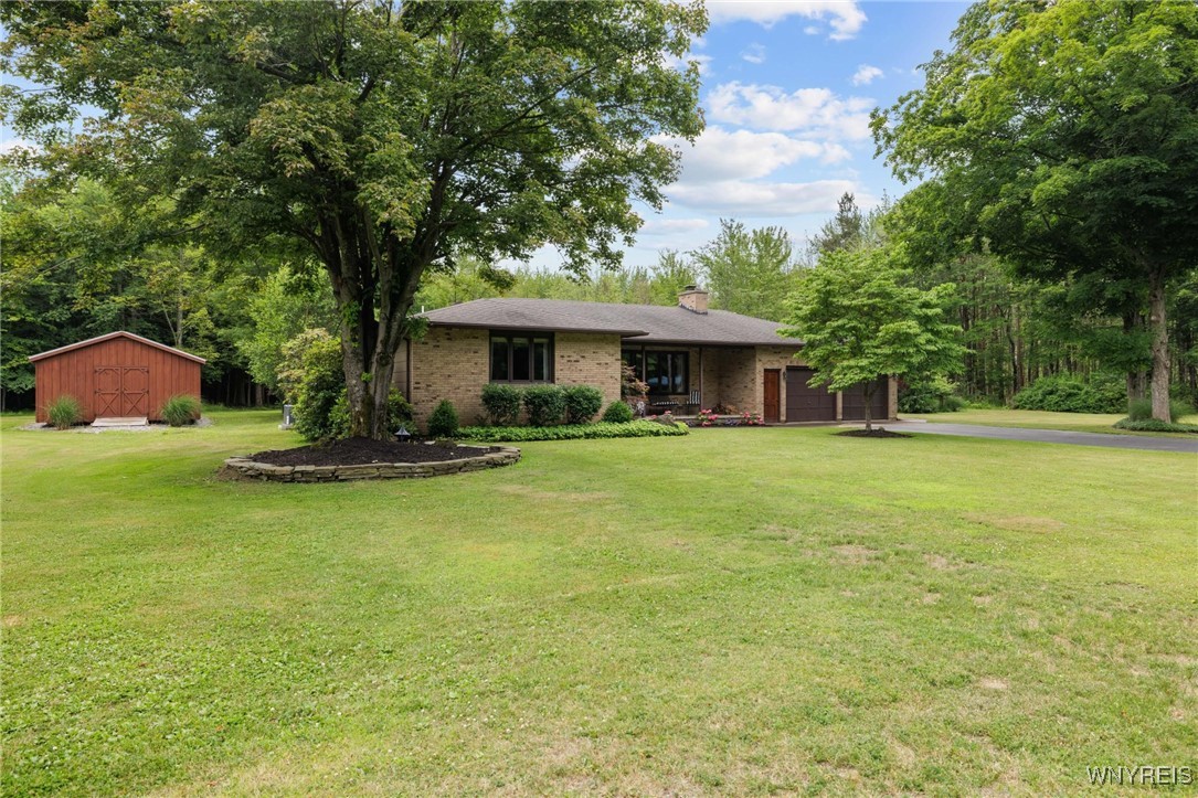 1575 Overhead Road Derby, NY 14047 - Photo 47 of 50