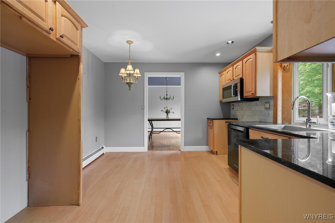 1575 Overhead Road Derby, NY 14047 - Photo 10 of 50