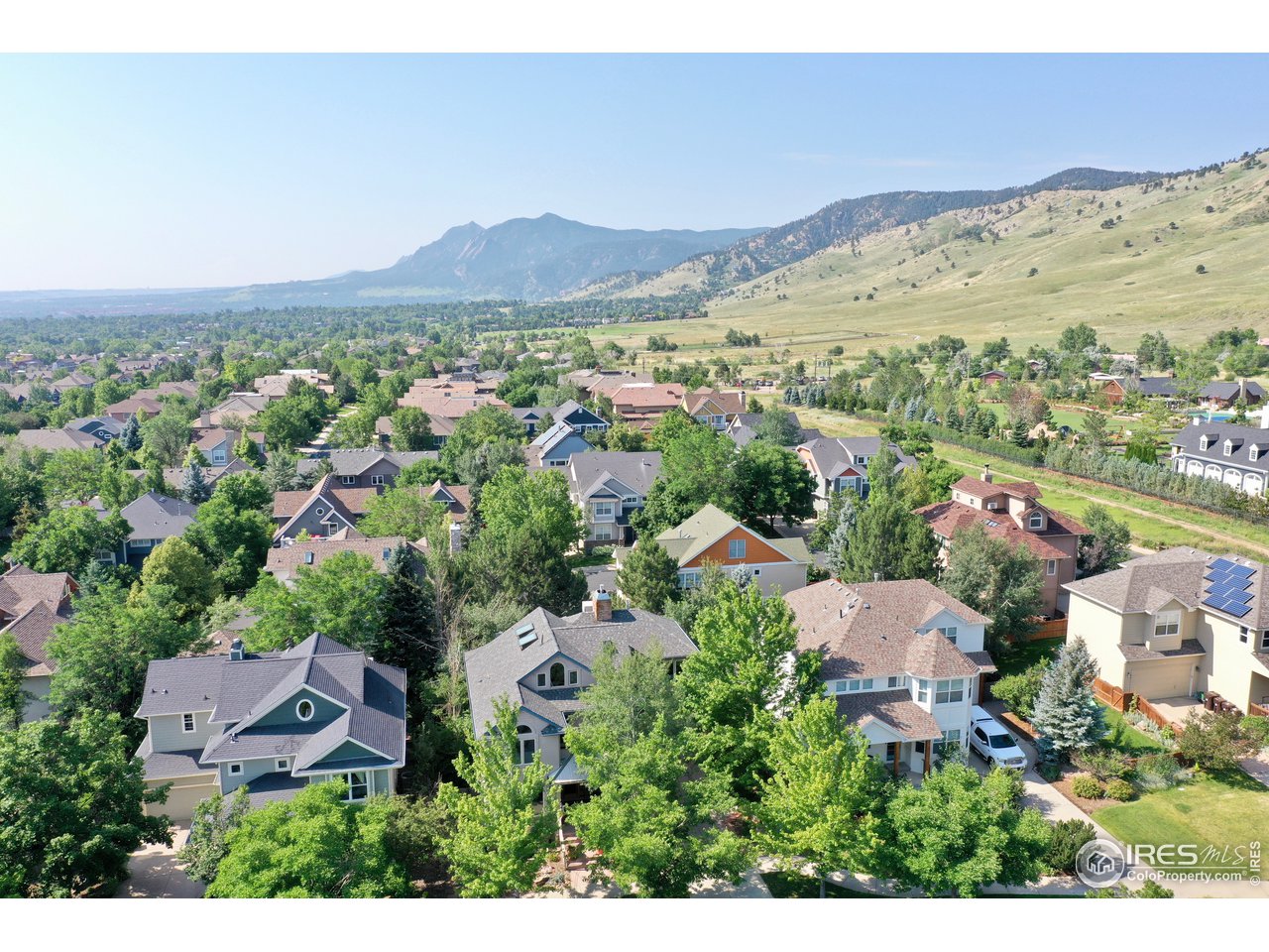 566 Dakota Boulevard Boulder, CO 80304 - Photo 22 of 24 an aerial view of residential houses and outdoor space