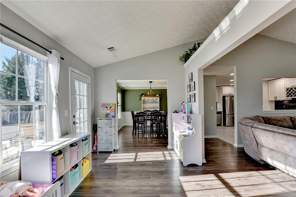 1318 Cascade View Drive Southwest Grayson, GA 30017 - Photo 12 of 74