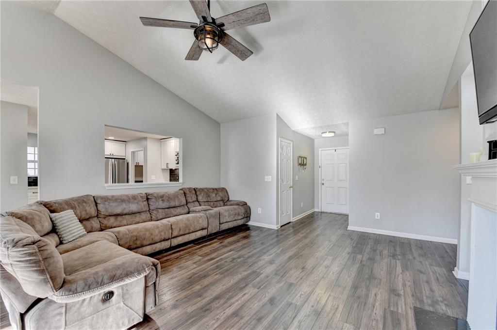 1318 Cascade View Drive Southwest Grayson, GA 30017 - Photo 6 of 74