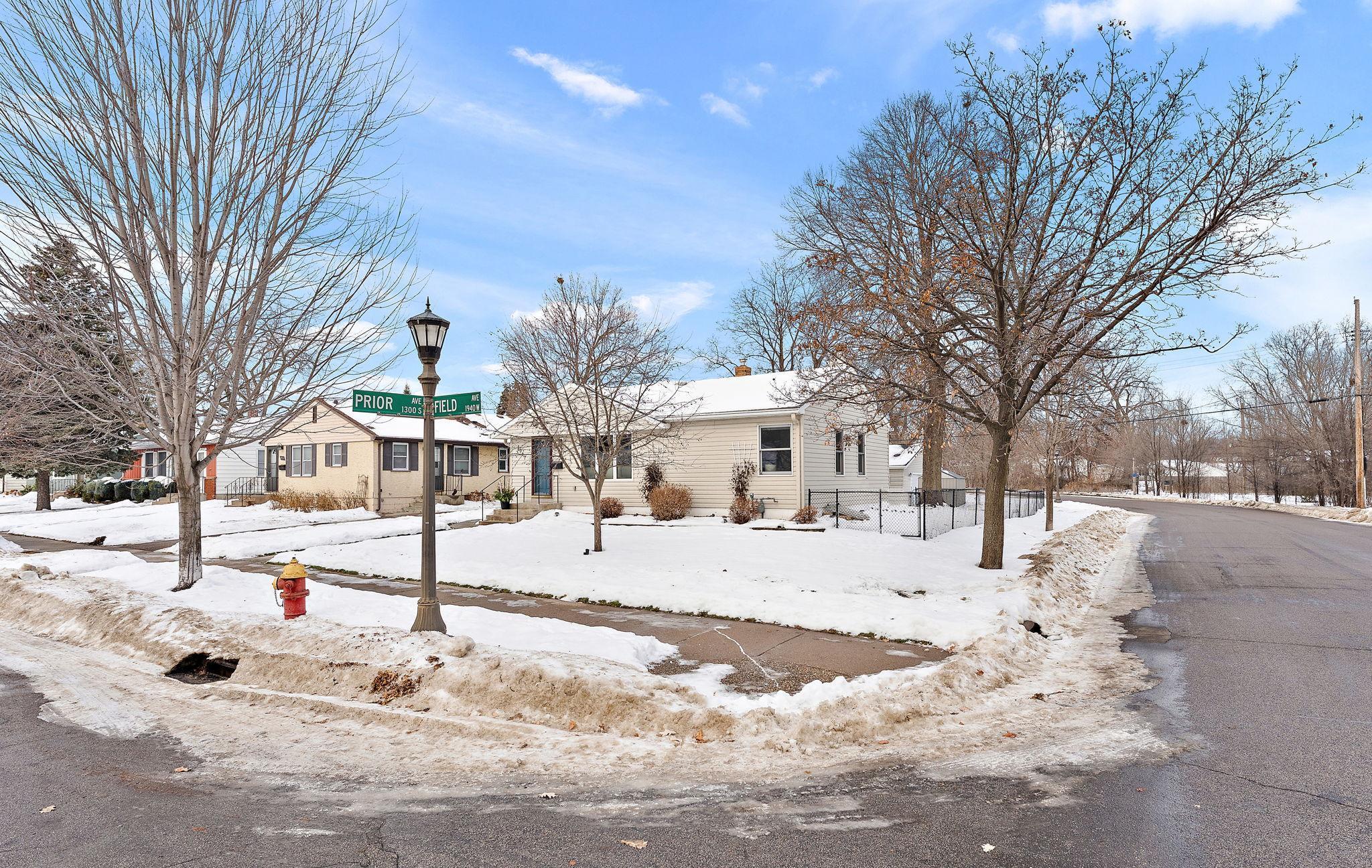 1947 Field Avenue St. Paul, MN 55116 - Photo 34 of 53