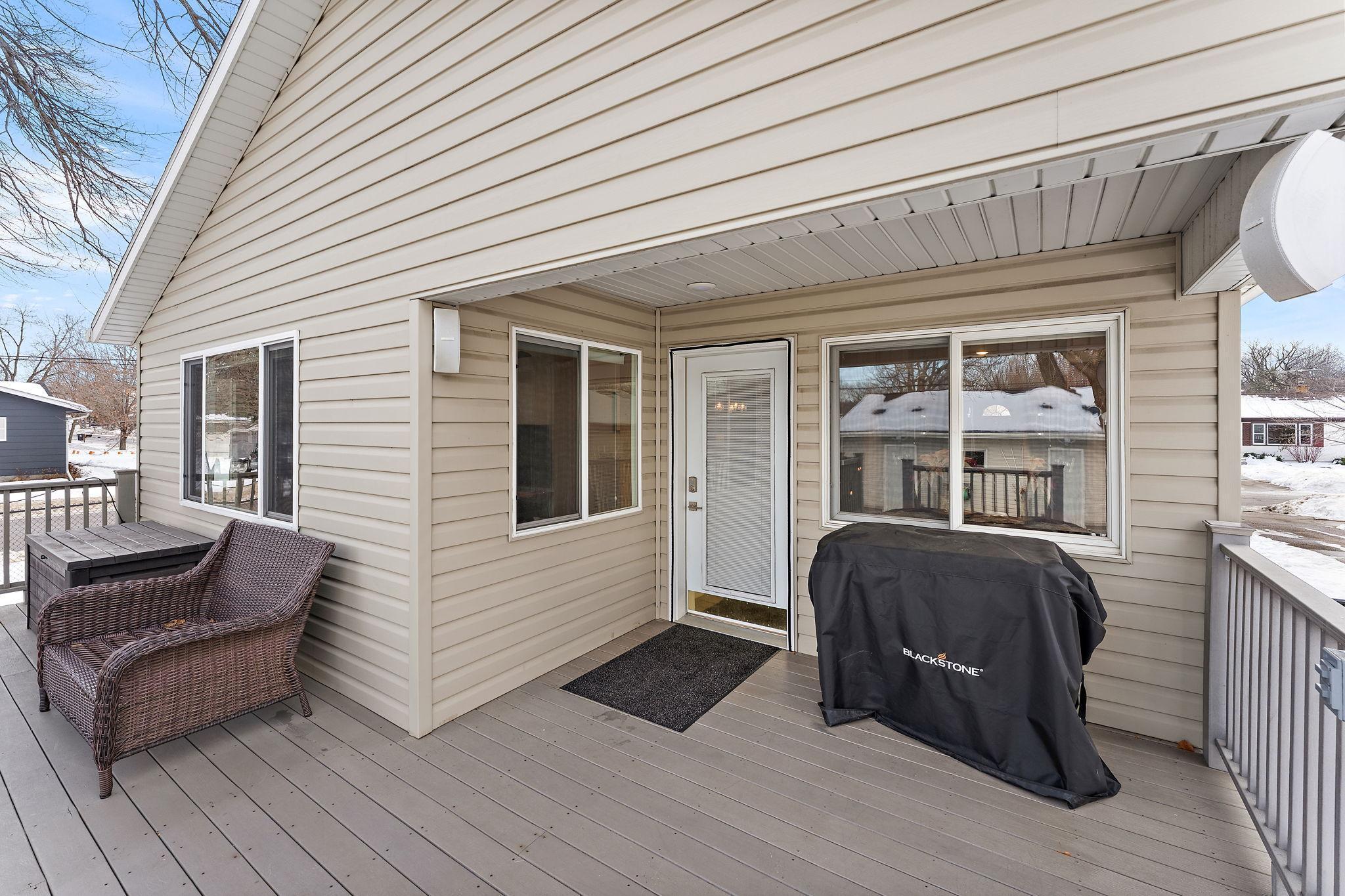 1947 Field Avenue St. Paul, MN 55116 - Photo 38 of 53