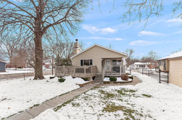 $525,000 | 1947 Field Avenue, St. Paul, MN 55116