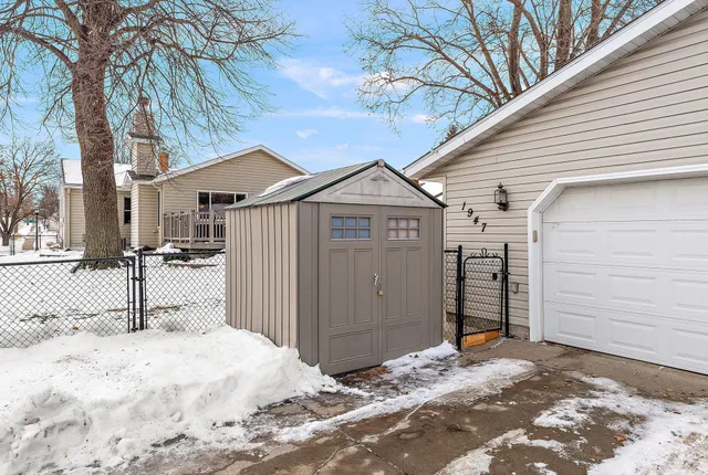 $525,000 | 1947 Field Avenue, St. Paul, MN 55116