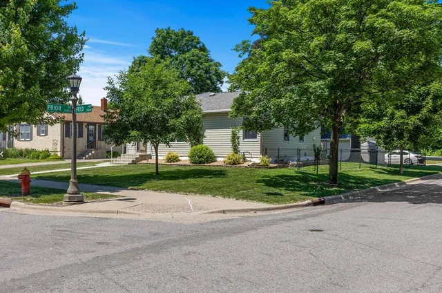 $525,000 | 1947 Field Avenue, St. Paul, MN 55116