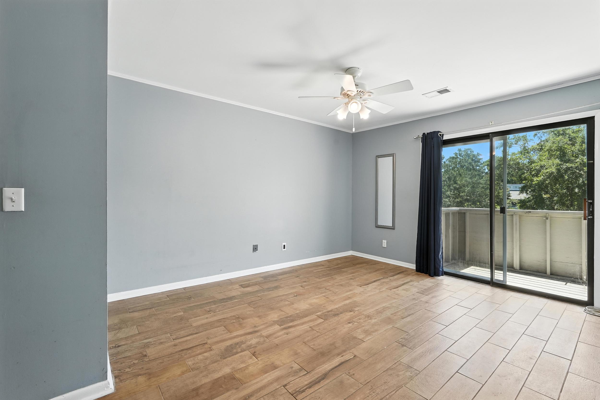 607 Green Castle Drive Goose Creek, SC 29445 - Photo 13 of 27 DSC06396