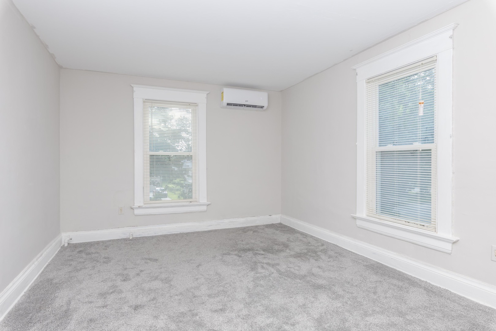 615 North Chicago Street Pontiac, IL 61764 - Photo 30 of 44