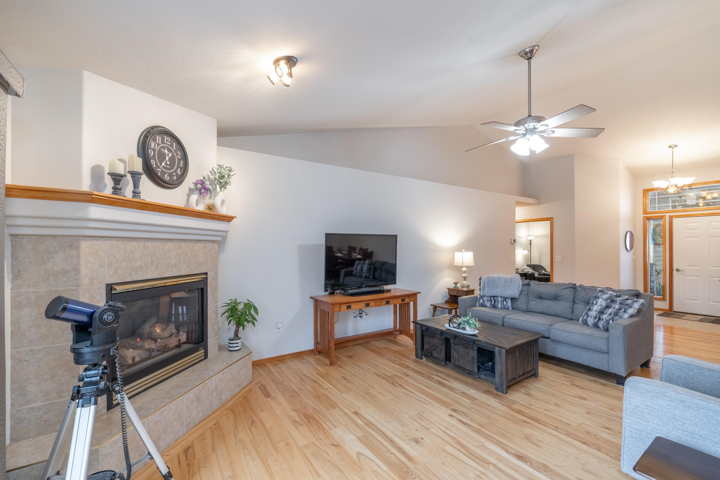 32410 North Ridge Road Chattaroy, WA 99003 - Photo 25 of 49