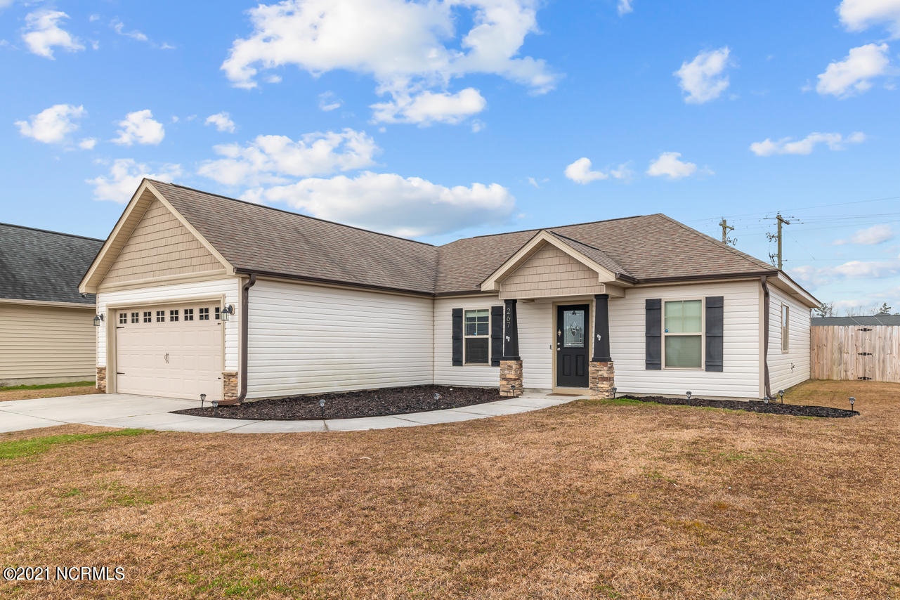267 Merin Height Road Jacksonville, NC 28546 - Photo 3 of 35 3