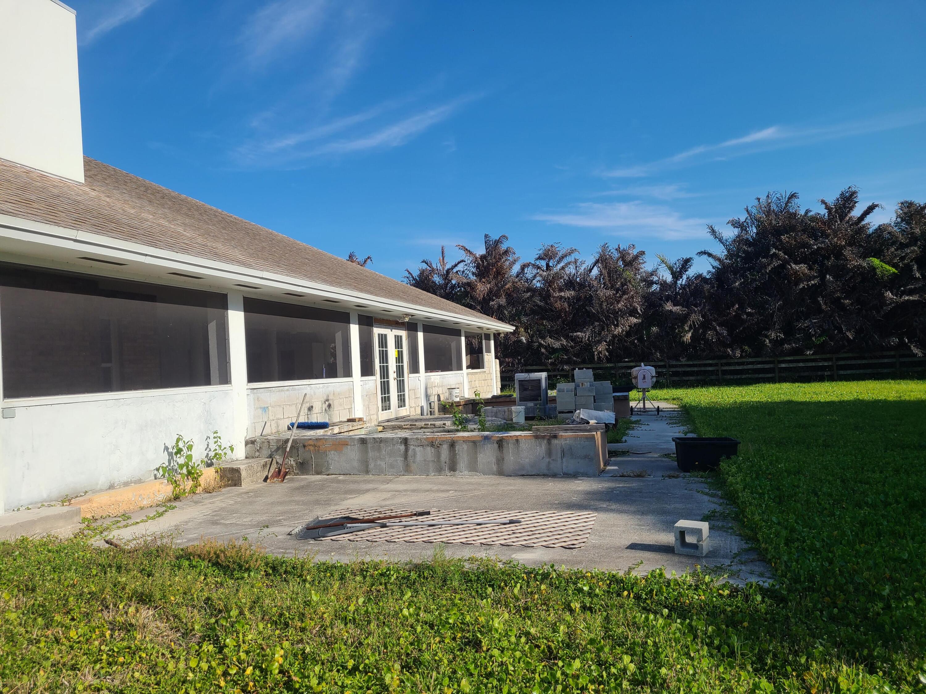 4795 Jorgensen Road Fort Pierce, FL 34981 - Photo 5 of 13 05_beyc6a026d8c59046