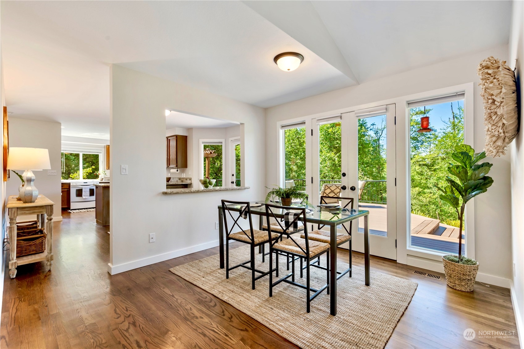 17633 Mountain View Road Northeast Duvall, WA 98019 - Photo 10 of 29 Gallery Image 10