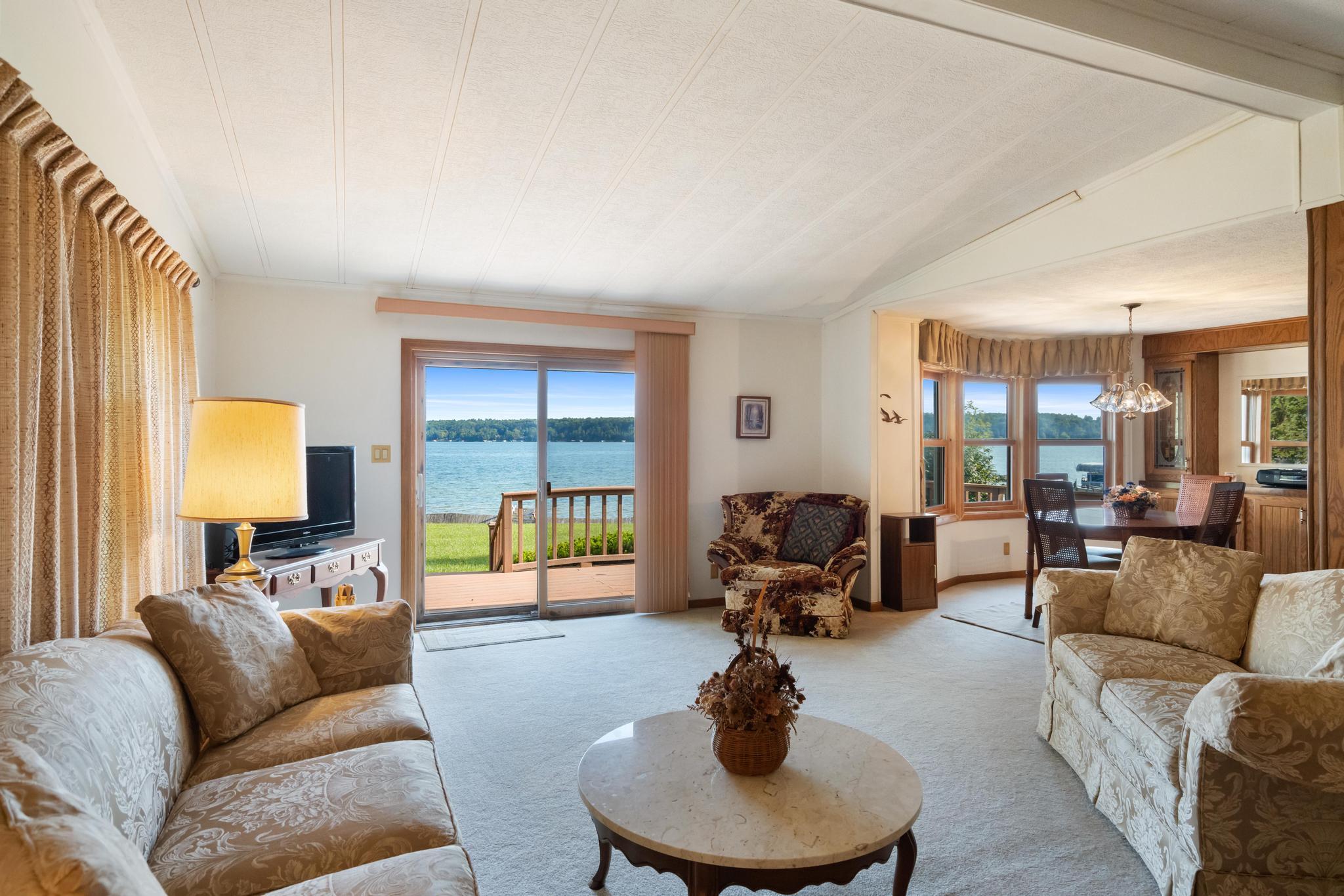 787 Parrott Point Road Indian River, MI 49749 - Photo 11 of 34 Gallery Image 11