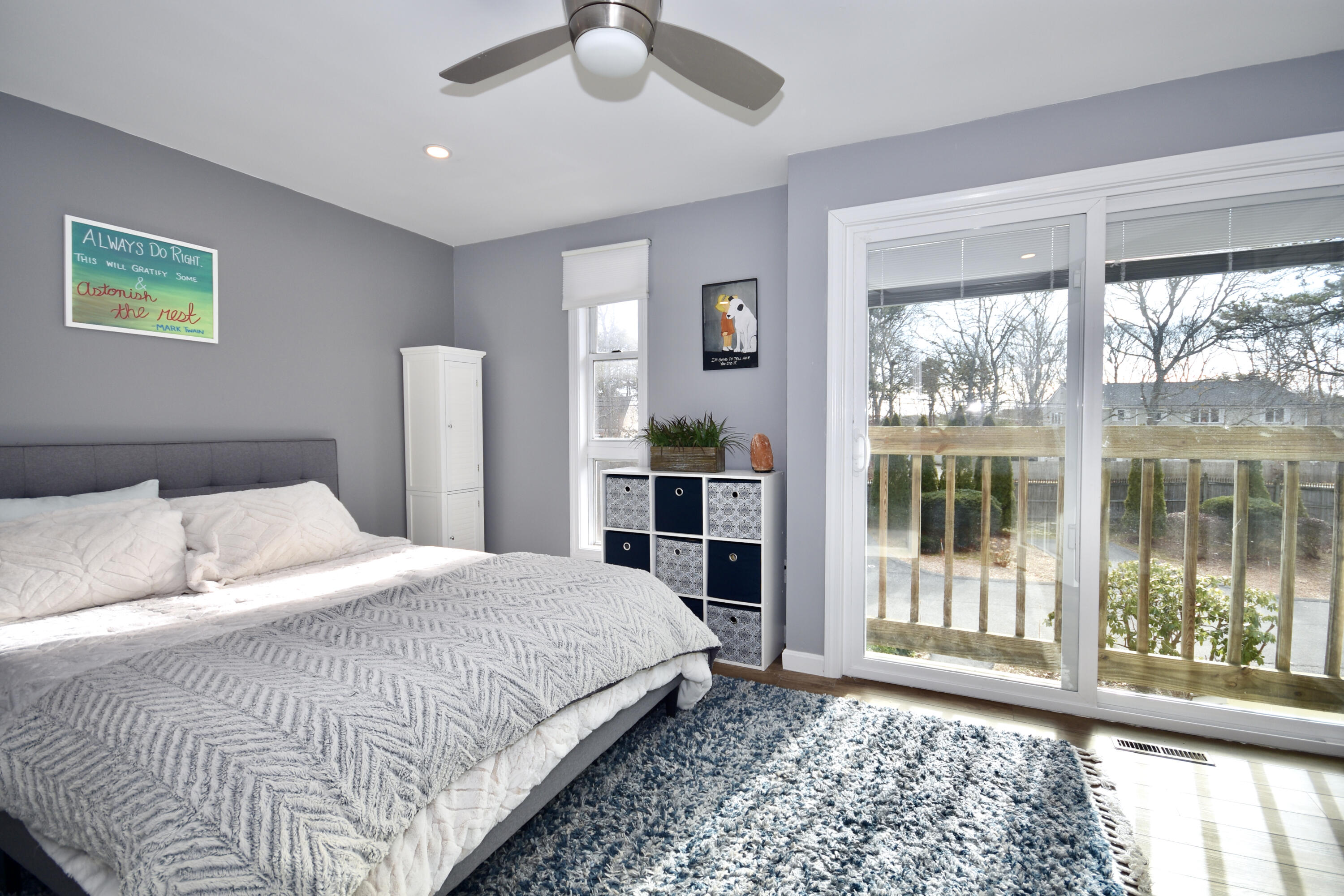 300 Buck Island Road, Unit 5D West Yarmouth, MA 02673 - Photo 12 of 22 a bedroom with a large bed and a window