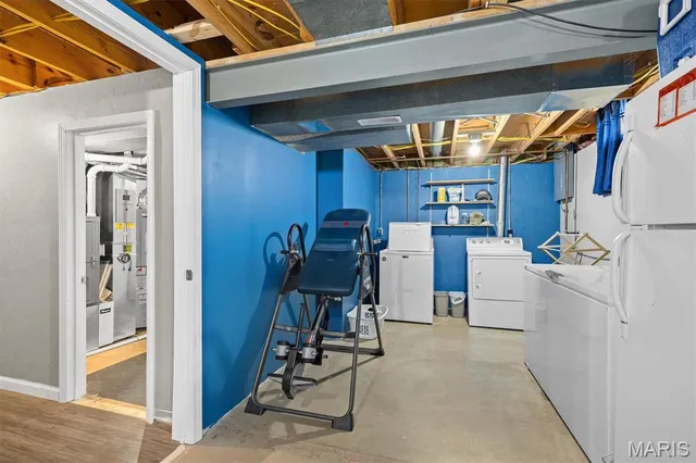 $220,000 | 35 Cardinal Lane, Highland, IL 62249