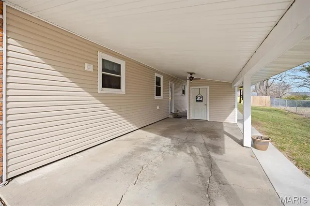 $220,000 | 35 Cardinal Lane, Highland, IL 62249