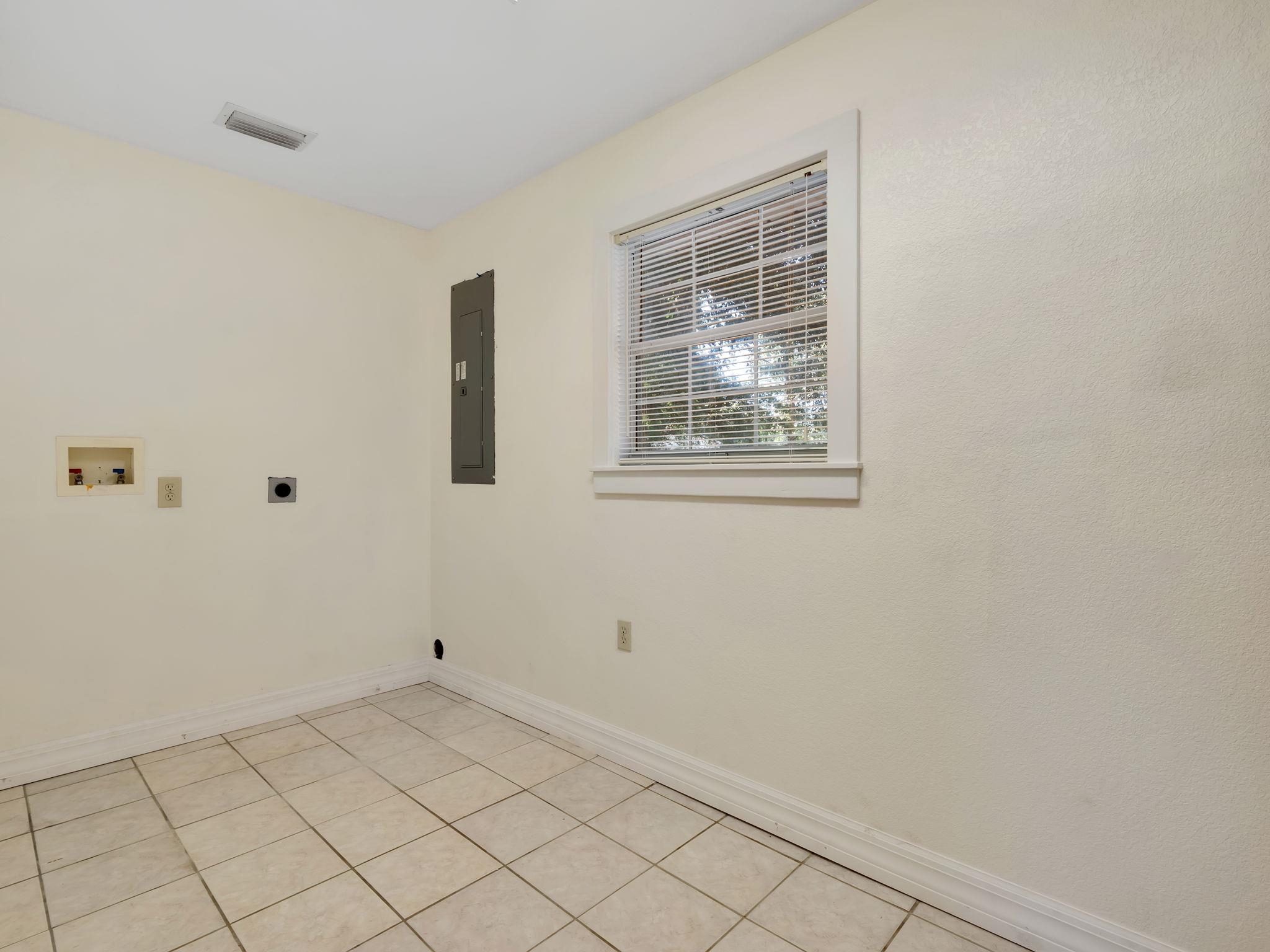 2815 Page Road Perry, FL 32347 - Photo 1 of 36