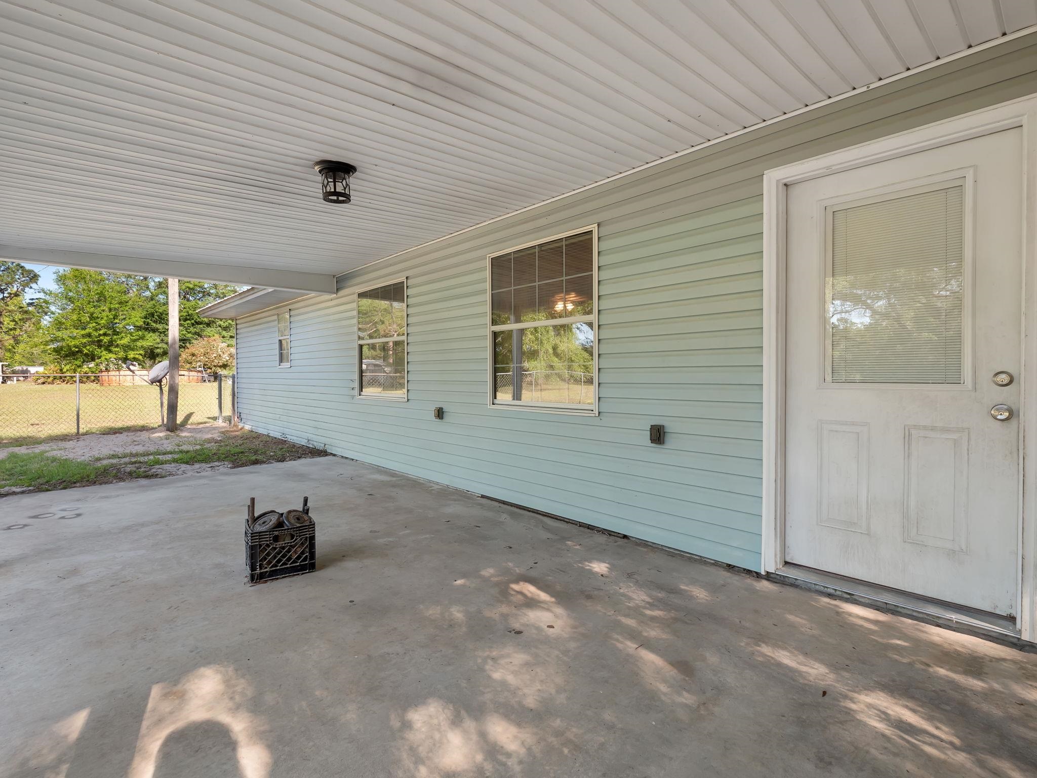 2815 Page Road Perry, FL 32347 - Photo 4 of 36