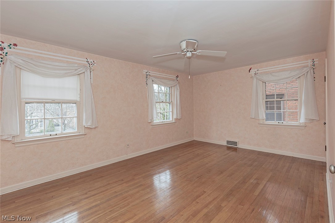3781 Hillbrook Road Cleveland, OH 44118 - Photo 26 of 35 Gallery Image 26