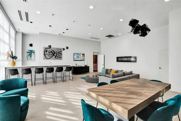 $779,000 | 665 Northeast 25th Street, Unit 2105, Miami, FL 33137