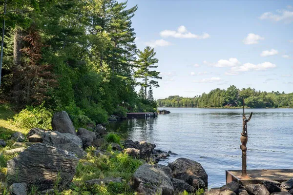 $3,000,000 | 1 Ramsey Island, Michigamme, MI 49861