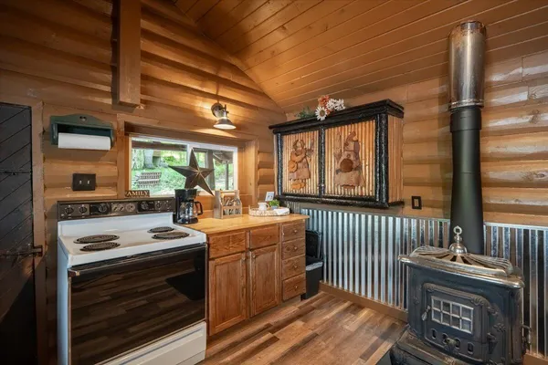 $3,000,000 | 1 Ramsey Island, Michigamme, MI 49861