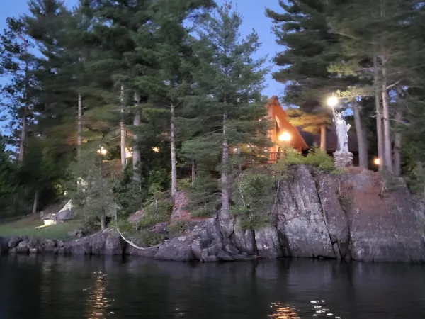 $3,000,000 | 1 Ramsey Island, Michigamme, MI 49861