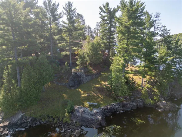 $3,000,000 | 1 Ramsey Island, Michigamme, MI 49861