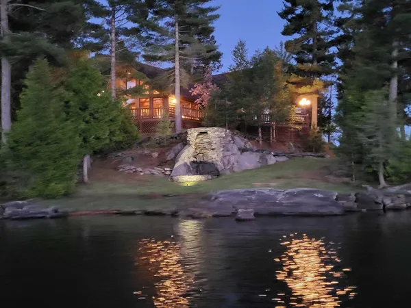 $3,000,000 | 1 Ramsey Island, Michigamme, MI 49861