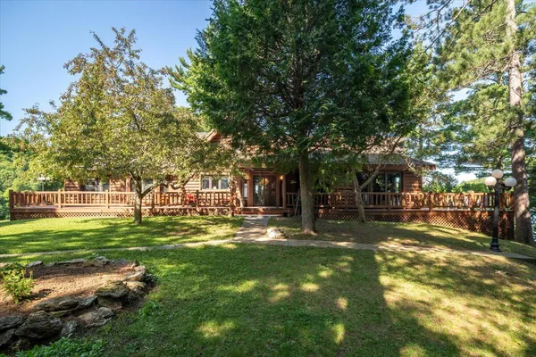 $3,000,000 | 1 Ramsey Island, Michigamme, MI 49861