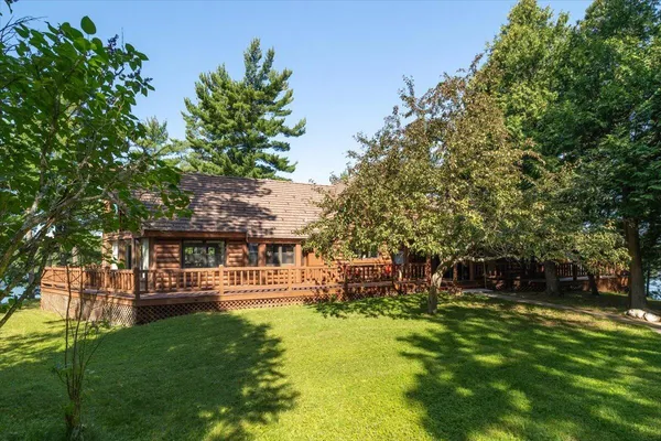 $3,000,000 | 1 Ramsey Island, Michigamme, MI 49861