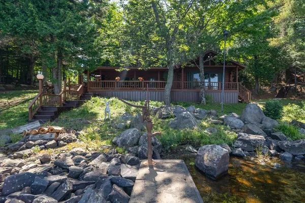 $3,000,000 | 1 Ramsey Island, Michigamme, MI 49861