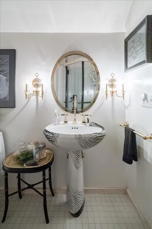 $3,000,000 | 1 Ramsey Island, Michigamme, MI 49861