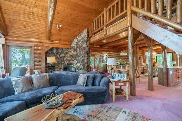 $3,000,000 | 1 Ramsey Island, Michigamme, MI 49861