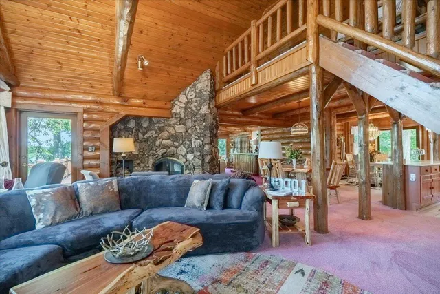 $3,000,000 | 1 Ramsey Island, Michigamme, MI 49861