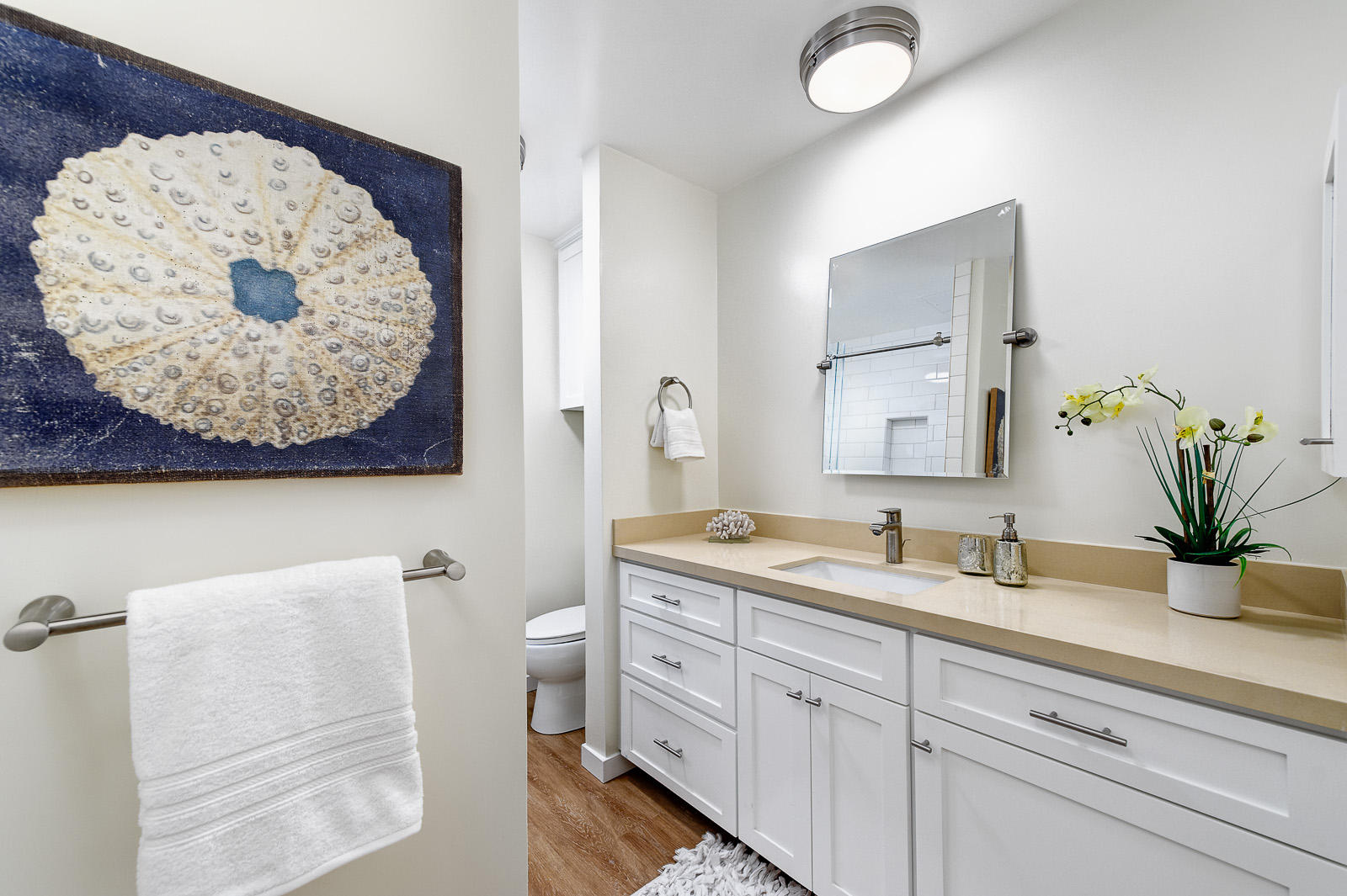 1020 Fairway Road Montecito, CA 93108 - Photo 8 of 10 bathroom