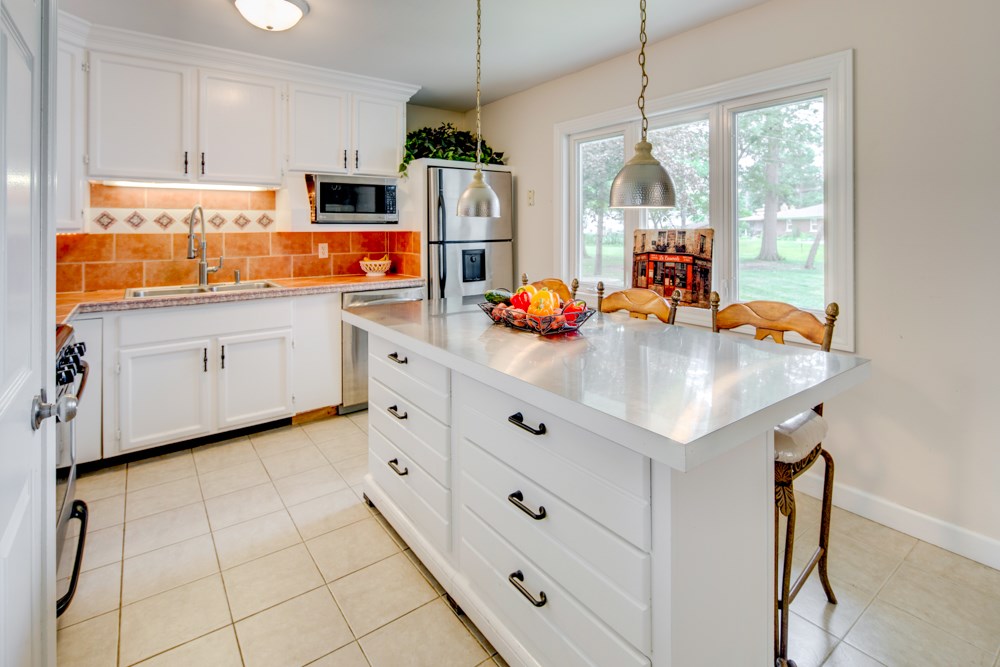 817 Applewood Road Fort Wayne, IN 46825 - Photo 16 of 36 Gallery Image 16