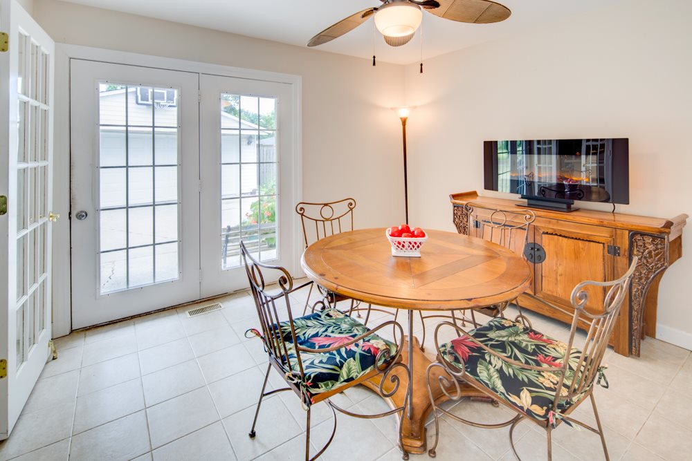 817 Applewood Road Fort Wayne, IN 46825 - Photo 19 of 36 Gallery Image 19
