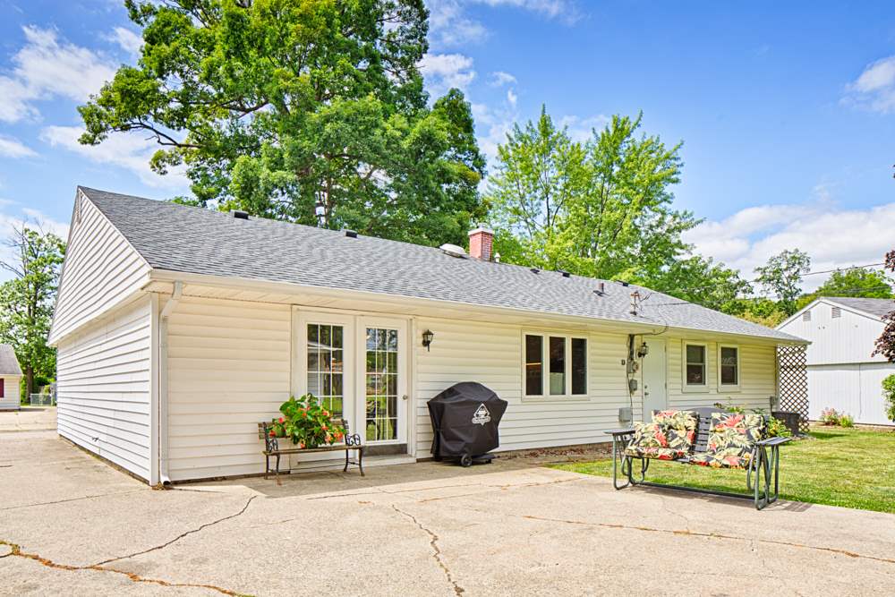 817 Applewood Road Fort Wayne, IN 46825 - Photo 31 of 36 Gallery Image 31
