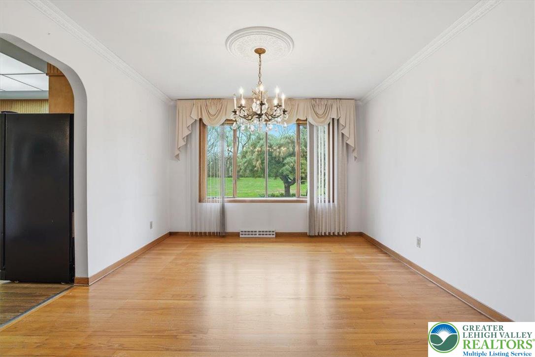 5271 Camp Meeting Road Center Valley, PA 18034 - Photo 8 of 38 Gallery Image 8