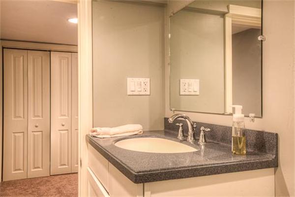 162 River Road Lowell, MA 01852 - Photo 15 of 20 Gallery Image 15