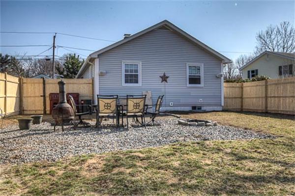 162 River Road Lowell, MA 01852 - Photo 3 of 20 Gallery Image 3