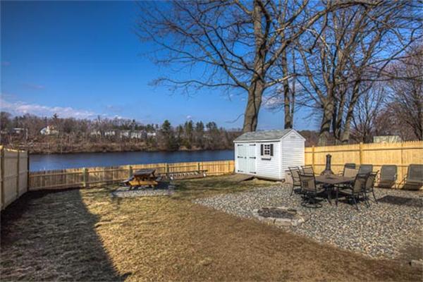 162 River Road Lowell, MA 01852 - Photo 4 of 20 Gallery Image 4